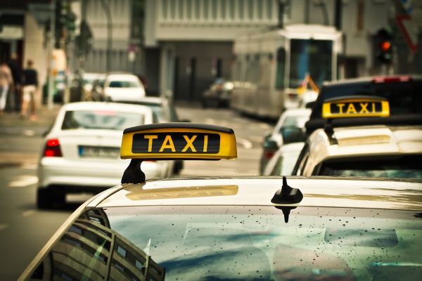 How To Become a Taxi Driver in Manchester
