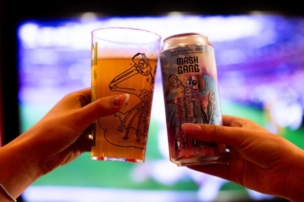 GIANT FOOTBALL GIVING AWAY FREE BEER THIS WEEKEND IN MANCHESTER